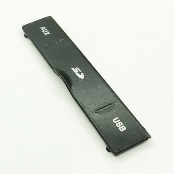درپوش USB و AUX ضبط خودرو پژو پرشیا (پارس) 1