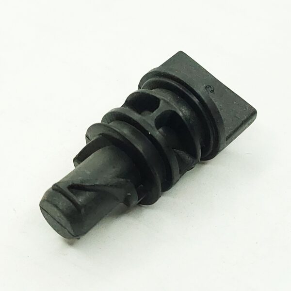 شیر تخلیه رادیاتور پژو 405 قدیم 1