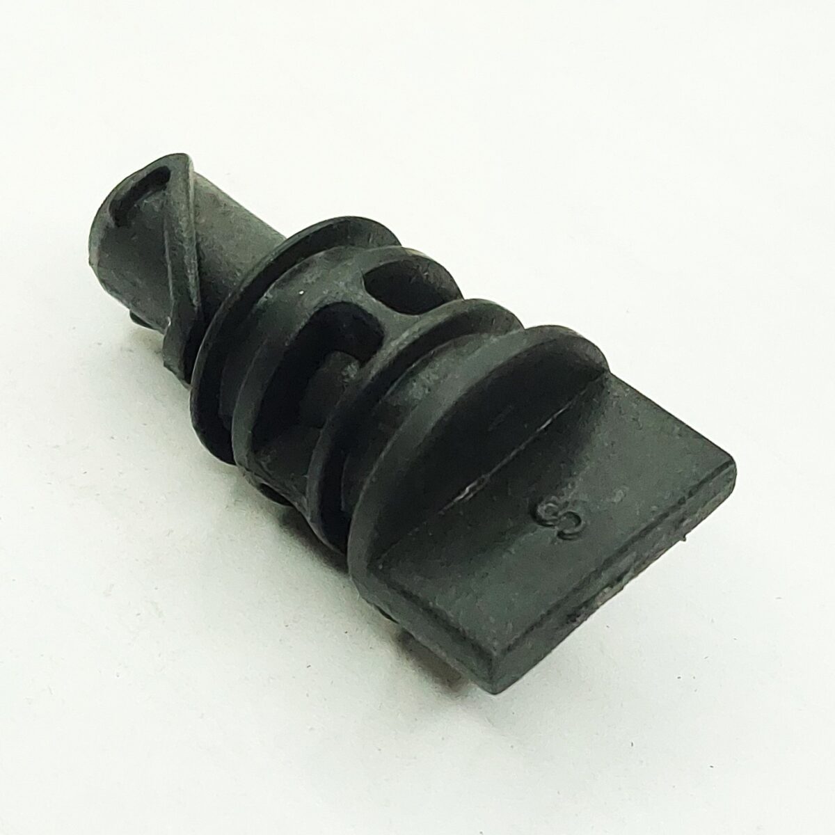شیر تخلیه رادیاتور پژو 405 قدیم 2