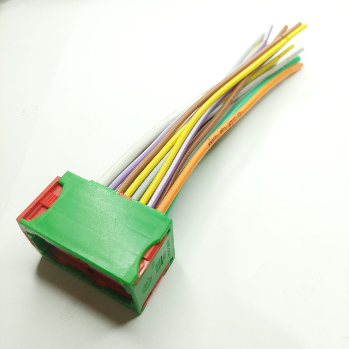 سوکت 16 فیش بی اس ام (BSM) سبز پژو 206 2