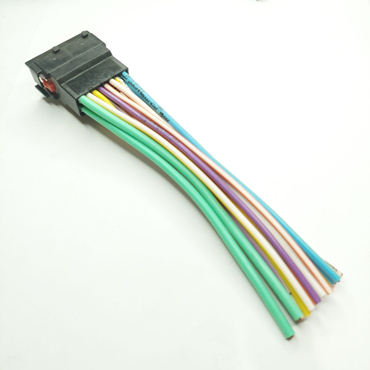 سوکت 16 فیش بی اس ام (BSM) مشکی پژو 206 (نری و مادگی) 7
