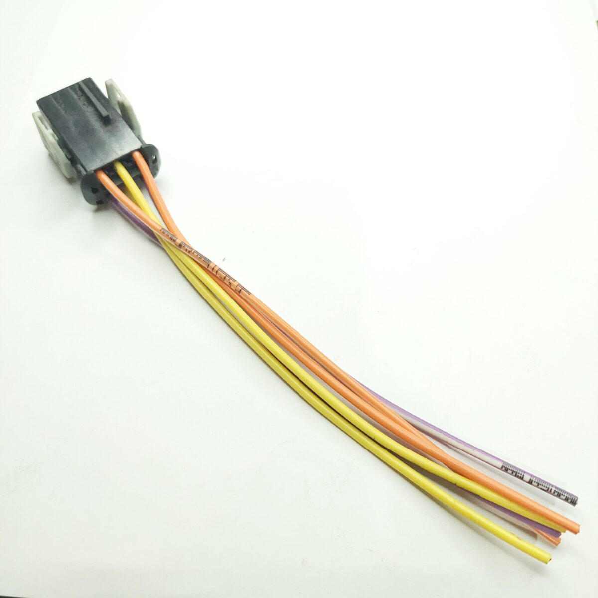 سوکت 6 فیش سنسور اکسیژن بالا (دوم) سمند EF7 3