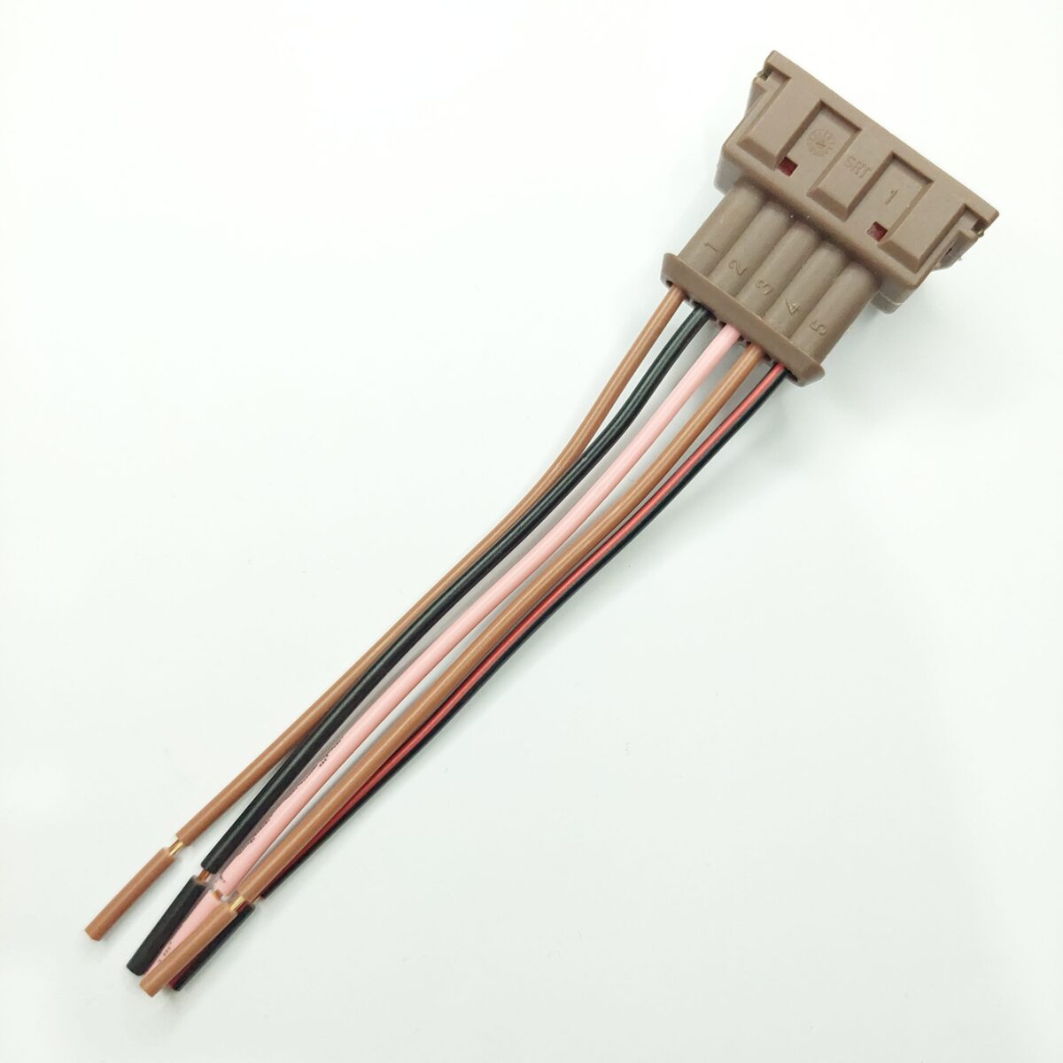 سوکت 5 فیش قفل درب صندوق دانگ فنگ اچ 30 کراس (H30 Cross) 3