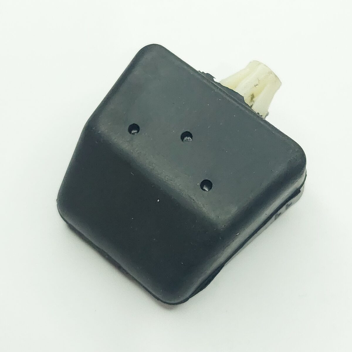ضربه گیر لاستیکی طاقچه عقب پژو 206 و 207 2